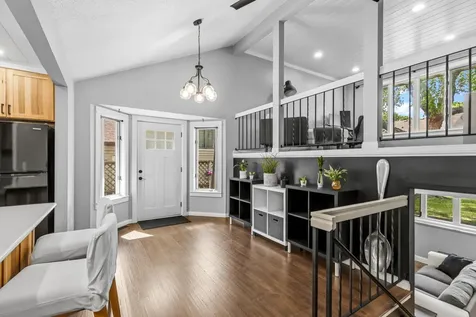 3650 Blue Jay Way Eagan MN 55123