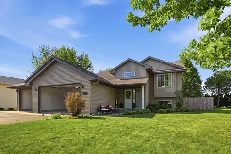 1705 Richland Avenue SW Willmar MN 56201