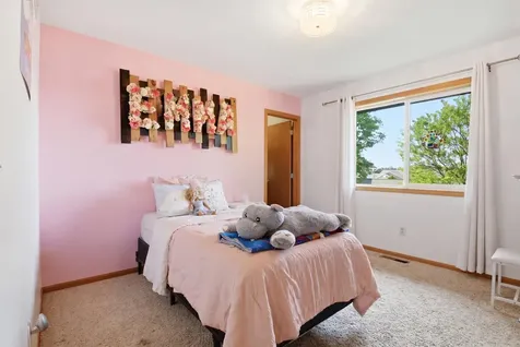 1705 Richland Avenue SW Willmar MN 56201