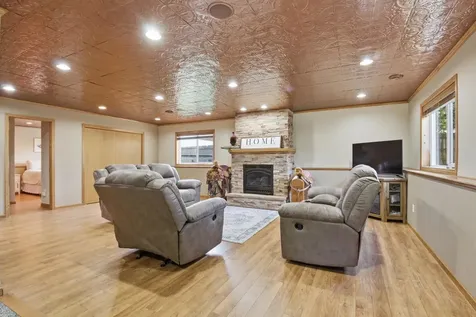 1705 Richland Avenue SW Willmar MN 56201