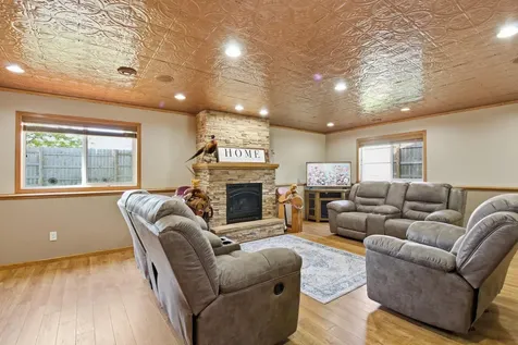 1705 Richland Avenue SW Willmar MN 56201
