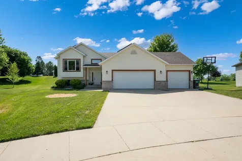 2570 Boulder Ridge Lane NW Rochester MN 55901