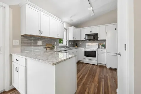 20694 Jaguar Terrace Lakeville MN 55044
