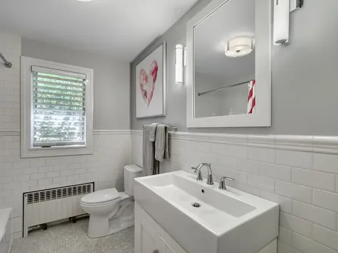 834 Summit Avenue Saint Paul MN 55105