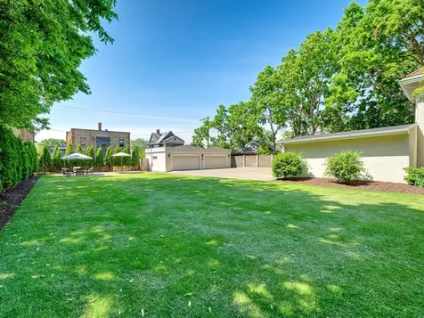 834 Summit Avenue Saint Paul MN 55105