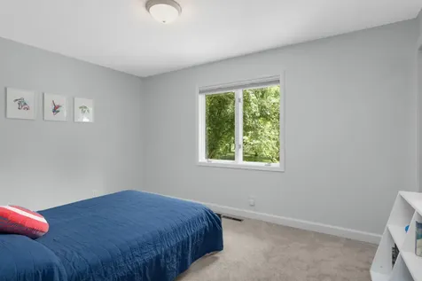 5550 Chatsworth Street N Shoreview MN 55126