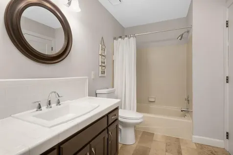 5550 Chatsworth Street N Shoreview MN 55126