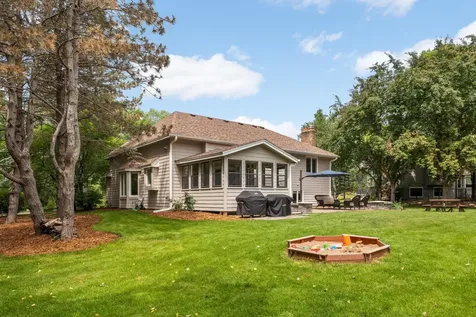 5550 Chatsworth Street N Shoreview MN 55126