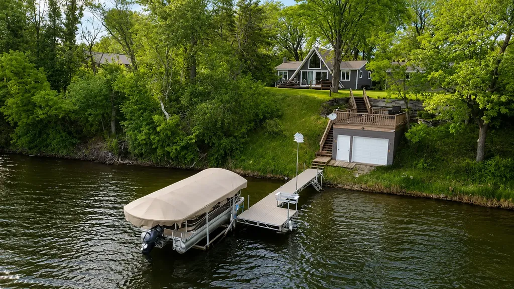 48130 Flicker Lane Ottertail MN 56571