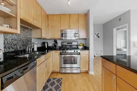 929 Portland Avenue Minneapolis MN 55404