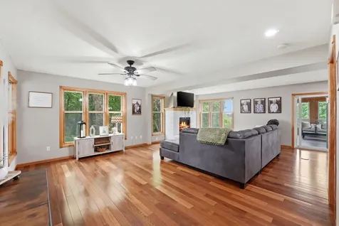 8746 Riverwood Circle N New London MN 56273