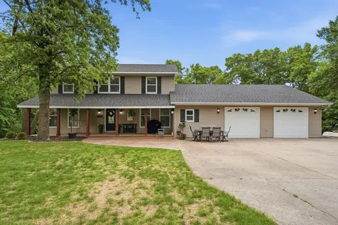 8746 Riverwood Circle N New London MN 56273
