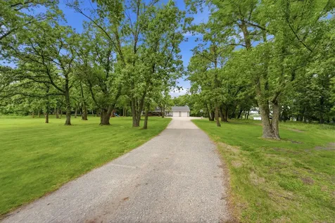 8746 Riverwood Circle N New London MN 56273
