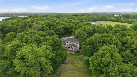 8746 Riverwood Circle N New London MN 56273