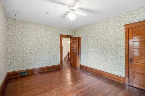 340 Excelsior Avenue N Annandale MN 55302