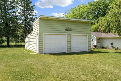 58413 220th Street Austin MN 55912