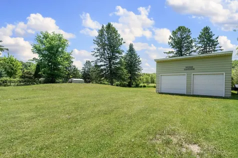 58413 220th Street Austin MN 55912