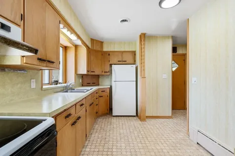 58413 220th Street Austin MN 55912
