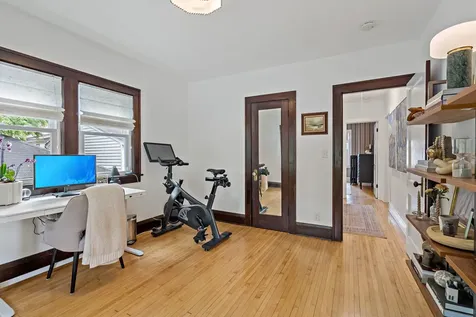 134 W 45th Street Minneapolis MN 55419