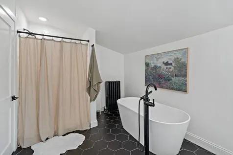 134 W 45th Street Minneapolis MN 55419