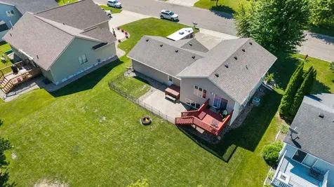 1291 Bellflower Lane NE Owatonna MN 55060