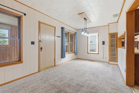 95 1st Avenue NE Elgin MN 55932