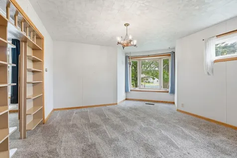 95 1st Avenue NE Elgin MN 55932