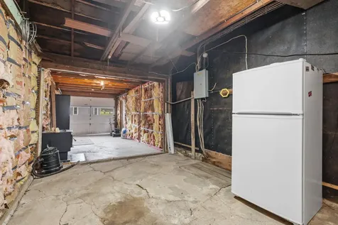 95 1st Avenue NE Elgin MN 55932