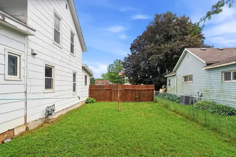 95 1st Avenue NE Elgin MN 55932