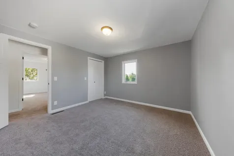 108 1st Avenue NW Mapleton MN 56065