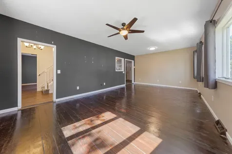 108 1st Avenue NW Mapleton MN 56065