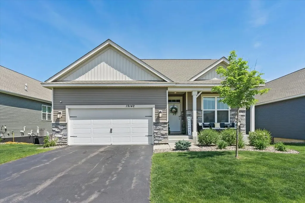 19142 Grass Lake Trail Rogers MN 55374