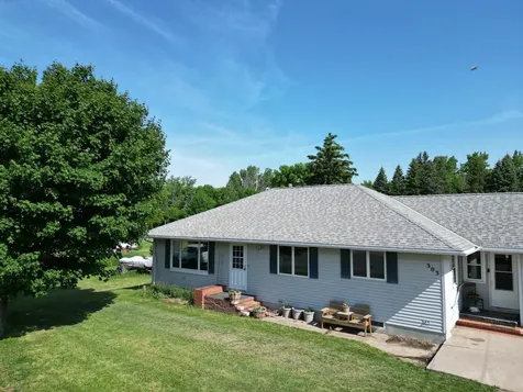 303 W Church Street Saint Leo MN 56264