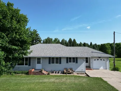 303 W Church Street Saint Leo MN 56264