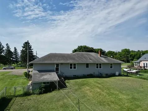 303 W Church Street Saint Leo MN 56264