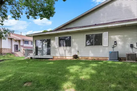 1157 Aston Circle Burnsville MN 55337