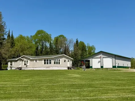 8912 Carpenter Road Angora MN 55703
