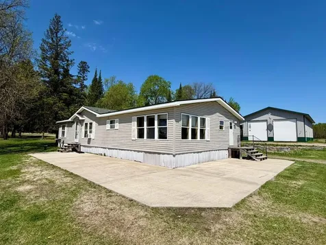 8912 Carpenter Road Angora MN 55703