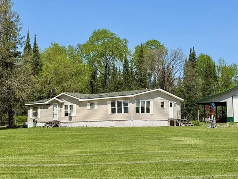 8912 Carpenter Road Angora MN 55703