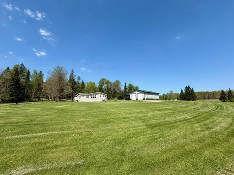 8912 Carpenter Road Angora MN 55703