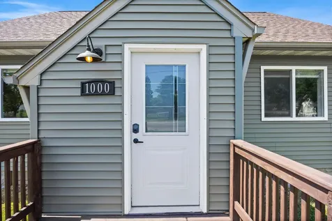 1000 W Lyon Avenue Lake City MN 55041