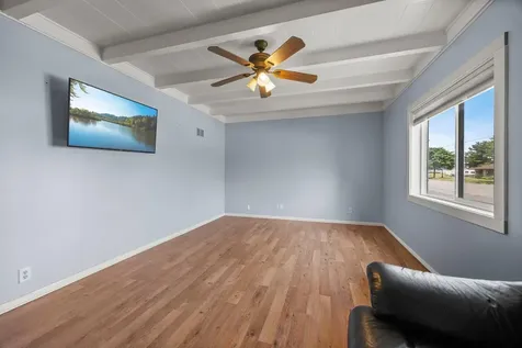 1000 W Lyon Avenue Lake City MN 55041