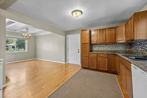1000 W Lyon Avenue Lake City MN 55041