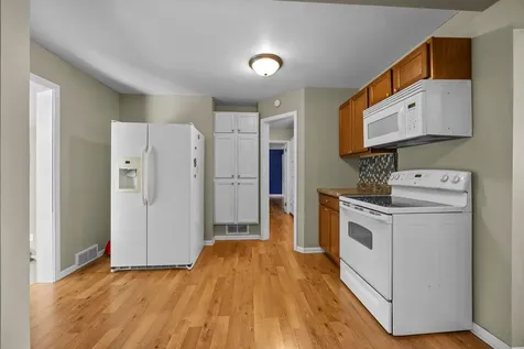 1000 W Lyon Avenue Lake City MN 55041
