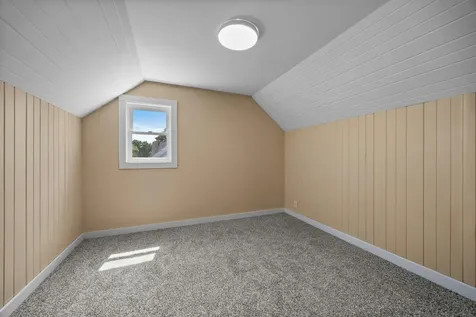 1000 W Lyon Avenue Lake City MN 55041