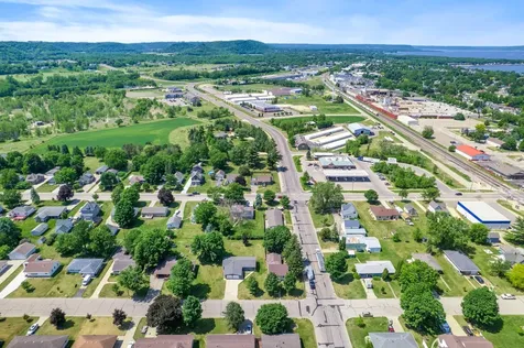 1000 W Lyon Avenue Lake City MN 55041