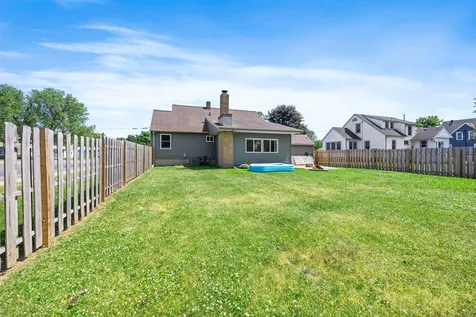 1000 W Lyon Avenue Lake City MN 55041