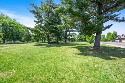 1000 W Lyon Avenue Lake City MN 55041