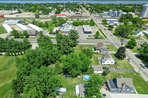 1000 W Lyon Avenue Lake City MN 55041