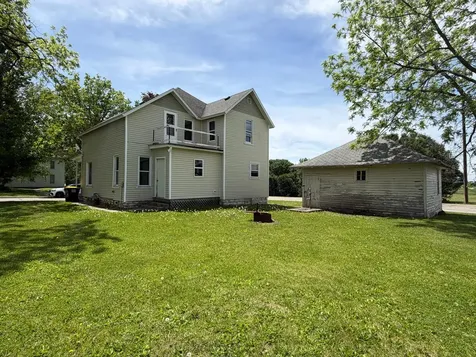 122 Carimona Street W Wykoff MN 55990